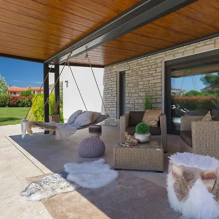 Momare Holiday home Medulin