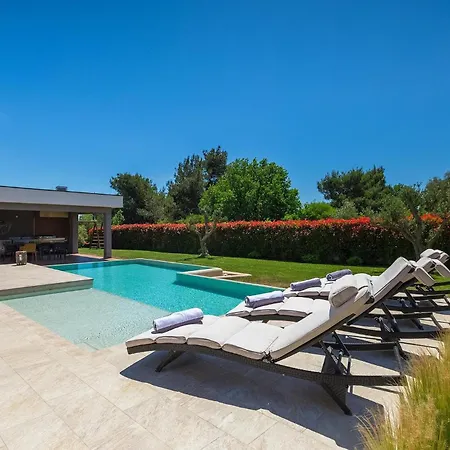 Momare Prázdninový dům *